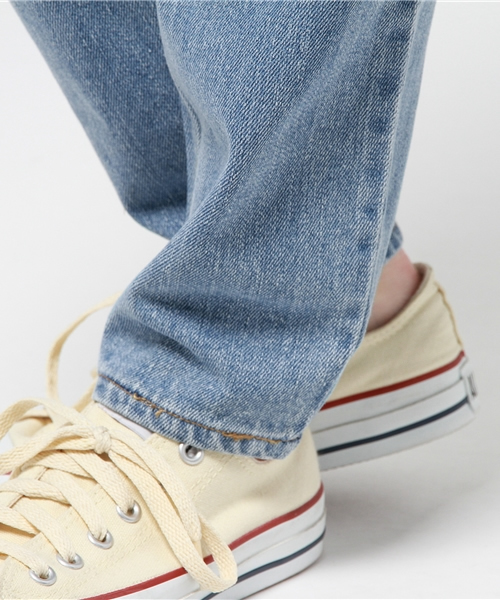 Kastane（カスタネ）の「【Kastane】ダメージデニムパンツ（デニムパンツ・レディース・ライトブルー・SMALL/MEDIUM）」の10枚目の写真