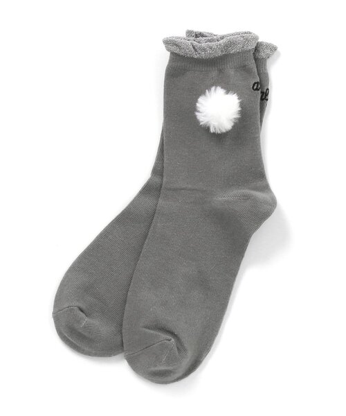 algy（アルジー）の「ファー付きラメフリルクルーソックス（ソックス/靴下・キッズ・オフホワイト/ブラック/グレー・21/24）」の3枚目の写真