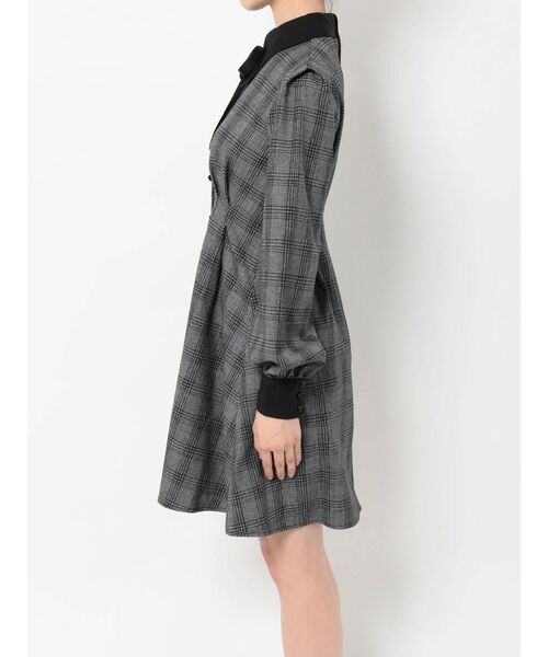 EATME（イートミー）の「シャツカラーデコルテワンピース（ワンピース・レディース・ブラック/ピンク/その他1・SMALL/MEDIUM）」の15枚目の写真