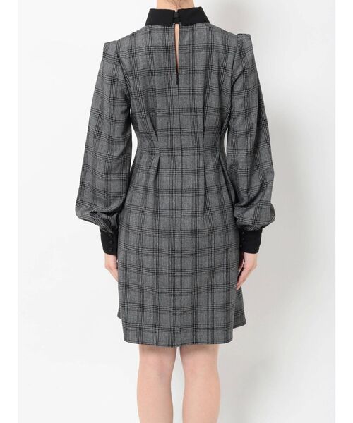 EATME（イートミー）の「シャツカラーデコルテワンピース（ワンピース・レディース・ブラック/ピンク/その他1・SMALL/MEDIUM）」の16枚目の写真