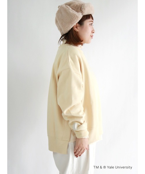 Samansa Mos2(サマンサ モスモス)の「【YALE UNIV.】裏起毛ラフカットスウェットトレーナー(Tシャツ/カットソー・レディース・イエロー/キナリ/ブルー・フリ-)」の8枚目の写真