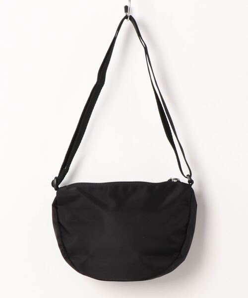 agnes b.（アニエスベー）の「GL11 E POCHETTE ロゴポシェット（ショルダーバッグ・キッズ・ブラック・UNI）」の12枚目の写真