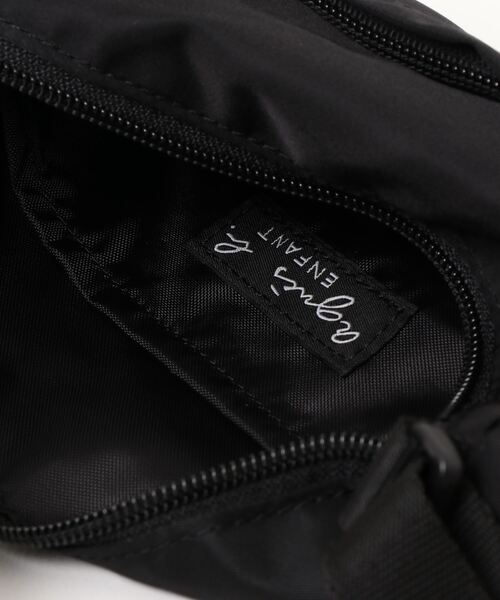 agnes b.（アニエスベー）の「GL11 E POCHETTE ロゴポシェット（ショルダーバッグ・キッズ・ブラック・UNI）」の10枚目の写真