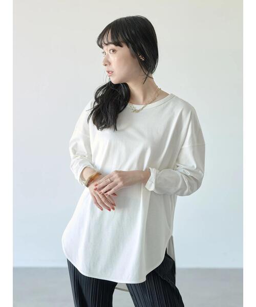 earth music&ecology（アースミュージックアンドエコロジー）の「ラウンドヘムカットチュニック（Tシャツ/カットソー・レディース・オフホワイト・FREE）」の5枚目の写真