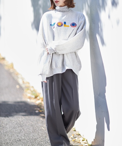 Cookie Chocolate(クッキーチョコレート)の「カラフルロゴ裏起毛スウェット(スウェット・レディース・グレー/チャコール・M)」の5枚目の写真