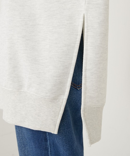 CIAOPANIC TYPY(チャオパニックティピー)の「BIGカレッジロゴサイドスリットスウェット(スウェット・レディース・チャコールグレー/ライトグレー/オフホワイト/サックスブルー・ONE SIZE)」の17枚目の写真