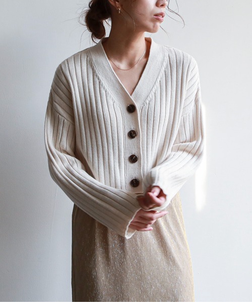 feepur（フェピュール）の「ワイドリブショート丈カーディガン（カーディガン/ボレロ・レディース・オフホワイト/ブラック/ベージュ/オリーブ/オレンジ・MEDIUM）」の3枚目の写真