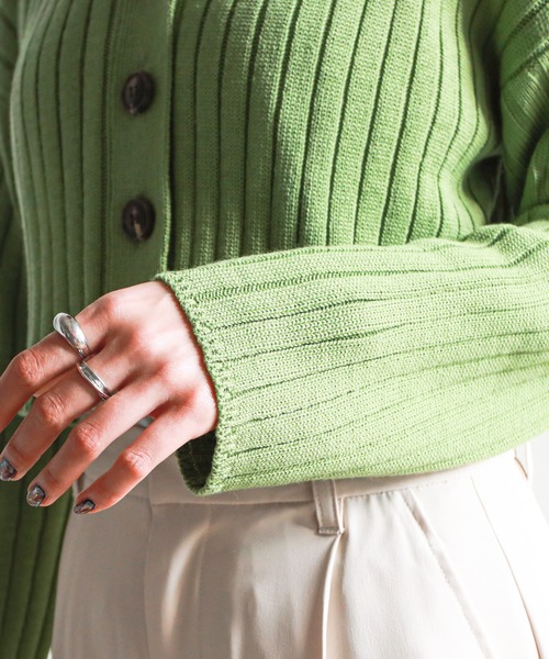 feepur（フェピュール）の「ワイドリブショート丈カーディガン（カーディガン/ボレロ・レディース・オフホワイト/ブラック/ベージュ/オリーブ/オレンジ・MEDIUM）」の8枚目の写真