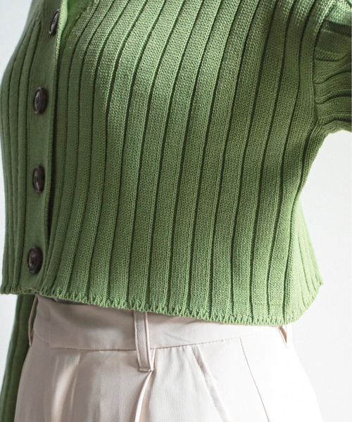 feepur（フェピュール）の「ワイドリブショート丈カーディガン（カーディガン/ボレロ・レディース・オフホワイト/ブラック/ベージュ/オリーブ/オレンジ・MEDIUM）」の17枚目の写真
