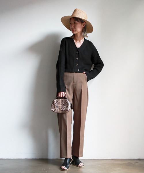 feepur（フェピュール）の「ワイドリブショート丈カーディガン（カーディガン/ボレロ・レディース・オフホワイト/ブラック/ベージュ/オリーブ/オレンジ・MEDIUM）」の13枚目の写真