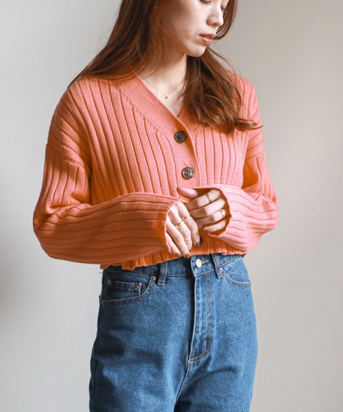 feepur（フェピュール）の「ワイドリブショート丈カーディガン（カーディガン/ボレロ・レディース・オフホワイト/ブラック/ベージュ/オリーブ/オレンジ・MEDIUM）」の19枚目の写真