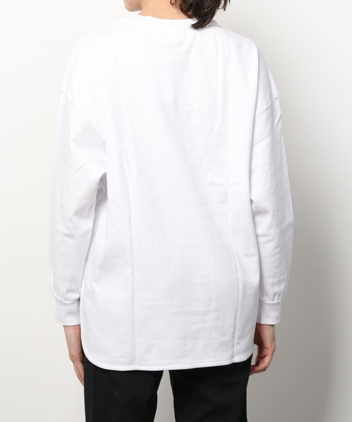 DISCUS（ディスカス）の「【DISCUS/ディスカス】ビッグシルエット チュニック丈 ラウンドヘムカットソー（Tシャツ/カットソー・レディース・ブラック/オフホワイト/ライトパープル・M）」の4枚目の写真
