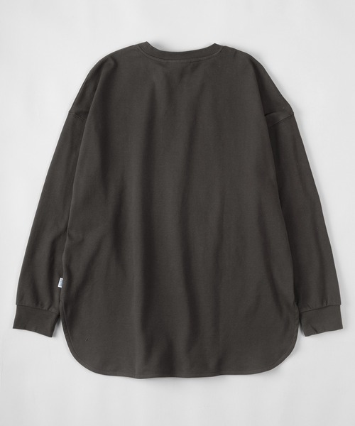 DISCUS（ディスカス）の「【DISCUS/ディスカス】ビッグシルエット チュニック丈 ラウンドヘムカットソー（Tシャツ/カットソー・レディース・ブラック/オフホワイト/ライトパープル・M）」の5枚目の写真
