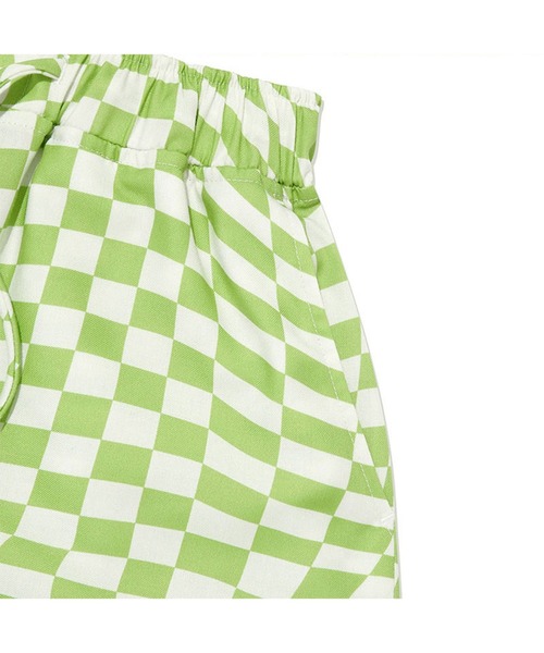 KIRSH(キルシー)の「KIRSH TONE ON TONE CHERRY CHECK PATTERN PANTS KH/チェリーパターンショートパンツ(その他パンツ・レディース・ブラック/イエロー/グリーン・SMALL/MEDIUM)」の6枚目の写真