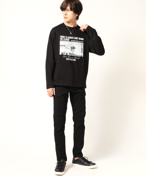 ARCADE(アーケード)の「フォトプリント ロンT Tシャツ 長袖(Tシャツ/カットソー・メンズ・ブラック系2/ブラック系1/ホワイト系2/モーブ系3/モーブ系2/グレー系3/モーブ系1/グレー系2/ホワイト系3/ホワイト系1/グレー系1/ブラック系3・L/M/LL)」の15枚目の写真