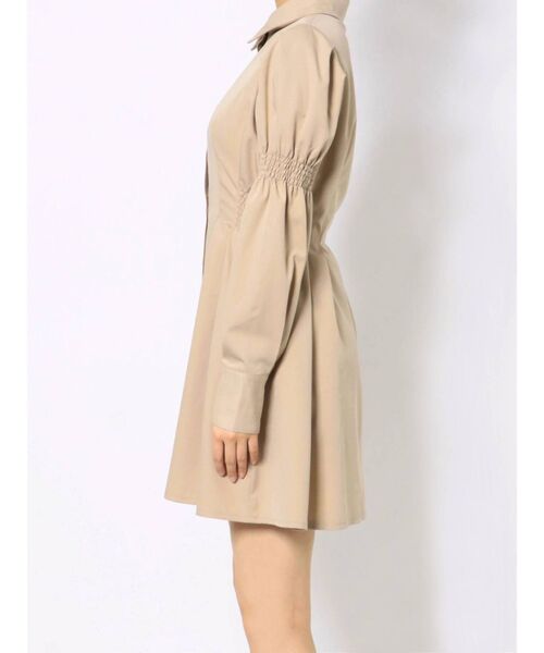 EMODA（エモダ）の「アームショルダーミニワンピース（ワンピース・レディース・ブラック/ベージュ/グレー・FREE）」の11枚目の写真