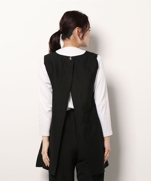 STYLEBLOCK(スタイルブロック)の「リネンタッチバックスリット深Vネックベスト(ベスト・レディース・グレー/ブラック/ベージュ・M)」の4枚目の写真
