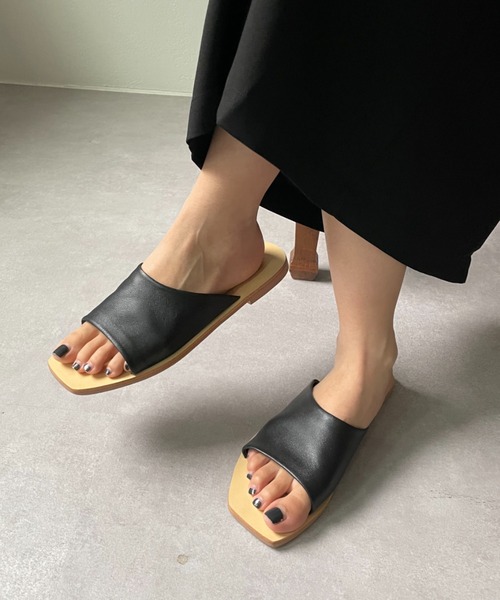 CIAOPANIC（チャオパニック）の「【SOL SANA/ソルサナ】BRETT SLIDEサンダル（サンダル・レディース・ブラック/ベージュ・37/23.5cm/38/24.5cm）」の3枚目の写真