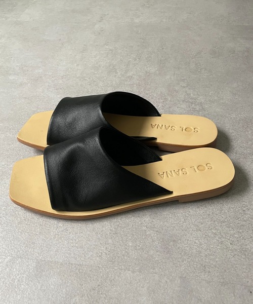 CIAOPANIC（チャオパニック）の「【SOL SANA/ソルサナ】BRETT SLIDEサンダル（サンダル・レディース・ブラック/ベージュ・37/23.5cm/38/24.5cm）」の5枚目の写真