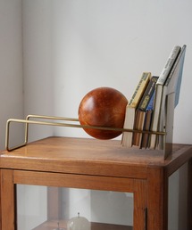 HIGHTIDE（ハイタイド）の「HERE by DETAIL Slope Book End スロープブックエンド 本立て（収納グッズ・キッズ）」