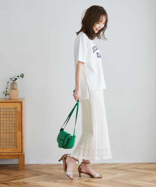 le.coeur blanc(ルクールブラン)の「5分袖ロゴプリントTシャツ(Tシャツ/カットソー・レディース・オフホワイト/ダークグレー/グレイッシュベージュ・38)」の6枚目の写真