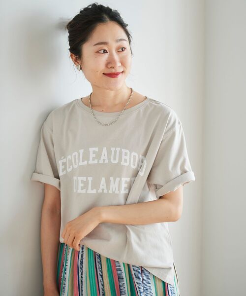 le.coeur blanc(ルクールブラン)の「5分袖ロゴプリントTシャツ(Tシャツ/カットソー・レディース・オフホワイト/ダークグレー/グレイッシュベージュ・38)」の16枚目の写真