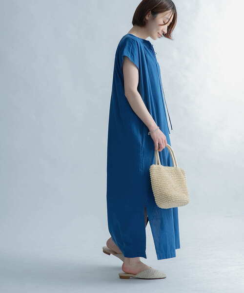 FORK&SPOON（フォークアンドスプーン）の「FORK&SPOON　キーネックワンピース（ワンピース・レディース・ブラック/ネイビー/オレンジ・1）」の8枚目の写真