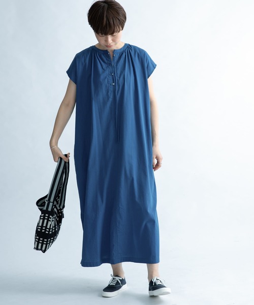 FORK&SPOON（フォークアンドスプーン）の「FORK&SPOON　キーネックワンピース（ワンピース・レディース・ブラック/ネイビー/オレンジ・1）」の18枚目の写真