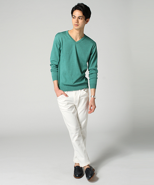 EDIFICE（エディフィス）の「◇16GG Vネックニット（ニット/セーター・メンズ・ネイビー/ホワイト/グリーン/イエロー・46/44/48）」の3枚目の写真