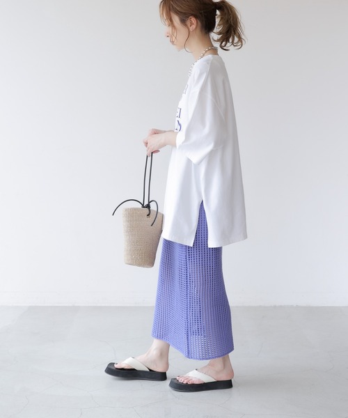 frames RAY CASSIN(フレームスレイカズン)の「WEB限定.シルケット風天竺ロゴTシャツ(Tシャツ/カットソー・レディース・スミクロ/オフホワイト/ブルー・FREE)」の20枚目の写真