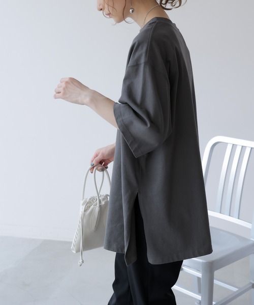 frames RAY CASSIN(フレームスレイカズン)の「WEB限定.シルケット風天竺ロゴTシャツ(Tシャツ/カットソー・レディース・スミクロ/オフホワイト/ブルー・FREE)」の11枚目の写真