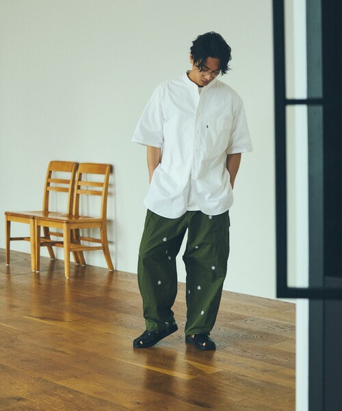 HINSON(ヒンソン)の「HINSON/ヒンソン 6POCKET フラワー PANTS / 6ポケットパンツ / ミリタリーパンツ/ベイカーパンツ/刺繍(カーゴパンツ・メンズ・ブラック/オリーブ・SMALL/MEDIUM/LARGE)」の9枚目の写真