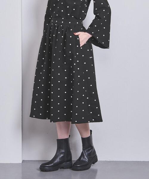 FLICKA(フリッカ)の「【別注】<FLICKA>DOT EMB ギャザースカート(スカート・レディース・ブラック・FREE)」の1枚目の写真