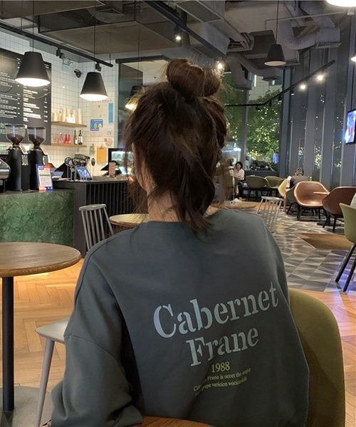 Chaco closet(チャコ クローゼット)の「オーバーサイズ配色バックプリントTシャツ(Tシャツ/カットソー・レディース・チャコール/ホワイト/パープル・FREE)」の12枚目の写真