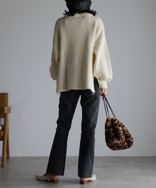 ap retro（アプレトロ）の「【apretro】美脚パンツ セミフレアストレートデニムPT（デニムパンツ・レディース・ブラック/インディゴブルー/ブルー・SMALL/MEDIUM/LARGE）」の10枚目の写真