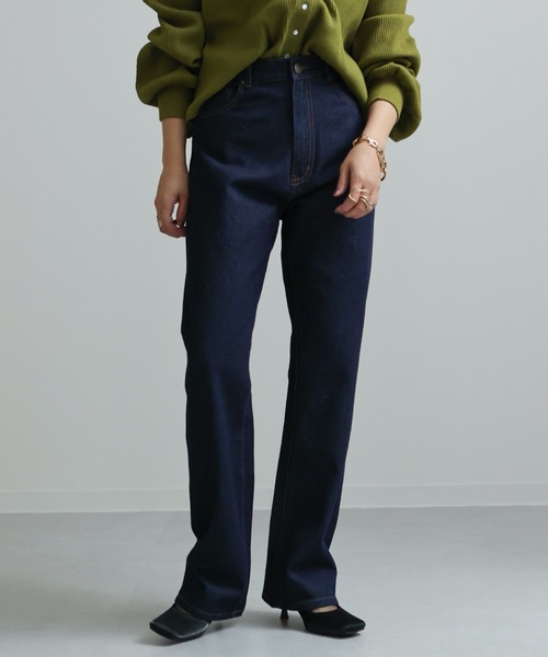 ap retro（アプレトロ）の「【apretro】美脚パンツ セミフレアストレートデニムPT（デニムパンツ・レディース・ブラック/インディゴブルー/ブルー・SMALL/MEDIUM/LARGE）」の17枚目の写真