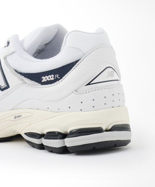 FRAMeWORK（フレームワーク）の「【NEW BALANCE/ニューバランス】M2002R（スニーカー・レディース・ホワイト・24.5cm/23.5cm/23cm/25cm/24cm）」の7枚目の写真