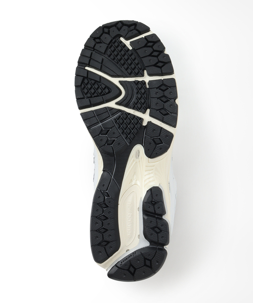 FRAMeWORK（フレームワーク）の「【NEW BALANCE/ニューバランス】M2002R（スニーカー・レディース・ホワイト・24.5cm/23.5cm/23cm/25cm/24cm）」の9枚目の写真