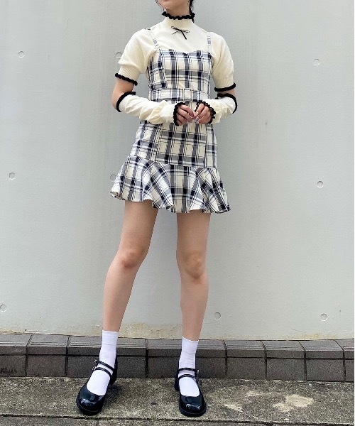 TITTY&CO.（ティティーアンドコー）の「【TITTY&CO.】ハイネックリボンニット×アームウォーマーセット（ニット/セーター・レディース・ホワイト/ピンクベージュ/ブラック・FREE）」の16枚目の写真