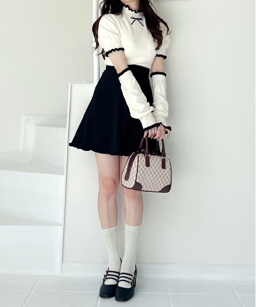 TITTY&CO.（ティティーアンドコー）の「【TITTY&CO.】ハイネックリボンニット×アームウォーマーセット（ニット/セーター・レディース・ホワイト/ピンクベージュ/ブラック・FREE）」の7枚目の写真