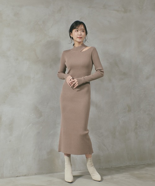 qumerry.（キュメリ）の「カットデザインニットワンピース（ワンピース・レディース・グレー系その他/ブラック・SMALL/MEDIUM）」の5枚目の写真