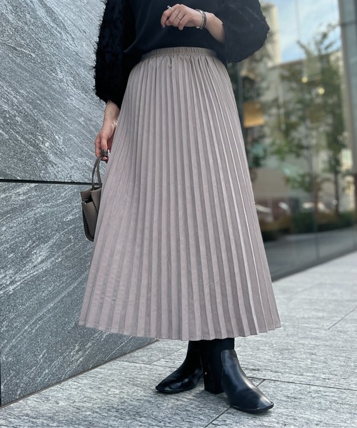 Chez toi（シェトワ）の「ピーチスキンプリーツスカート（スカート・レディース・チャコールグレー/パープル/グレイッシュベージュ・FREE）」の13枚目の写真
