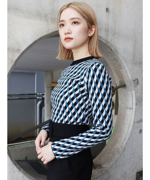 MURUA（ムルーア）の「ジオメタイトニット（ニット/セーター・レディース・ブラック/オレンジ/パープル・FREE）」の7枚目の写真