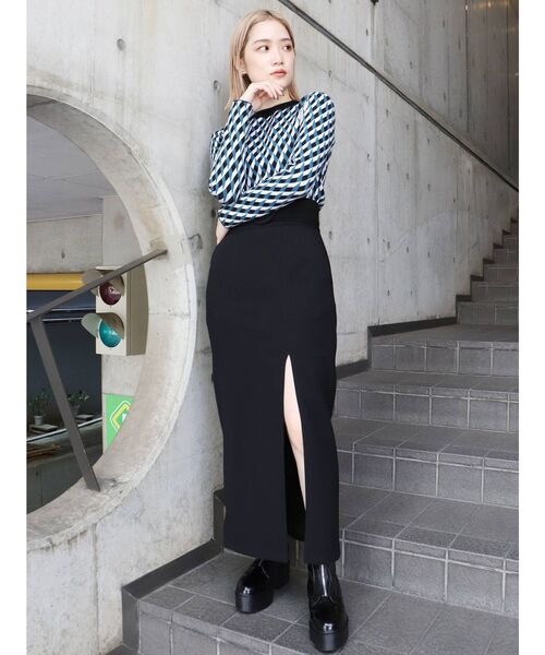 MURUA（ムルーア）の「ジオメタイトニット（ニット/セーター・レディース・ブラック/オレンジ/パープル・FREE）」の9枚目の写真