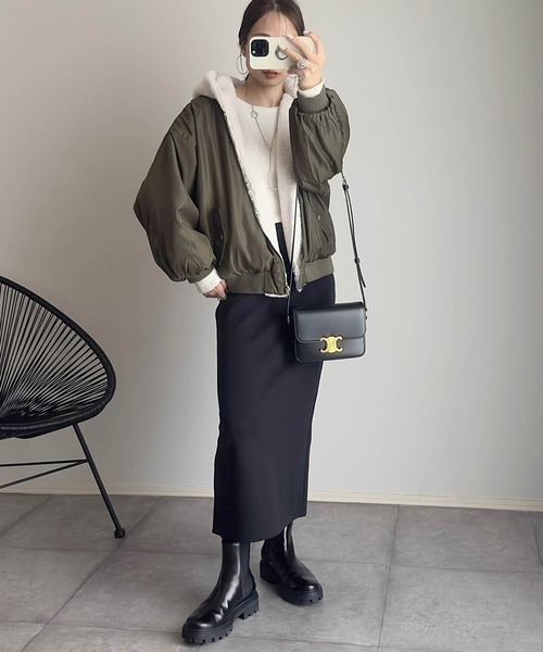 andme（アンドミー）の「【新色追加】リバーシブルフード付きMA-1ファーブルゾン（ブルゾン・レディース・ブラック/アイボリー/グレイッシュベージュ/カーキ/ブラック×グレー/ブラック系その他/アイボリー系1/ブラック系その他2・F(M)）」の13枚目の写真