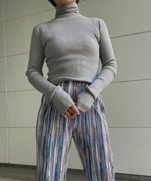 Fashionable grape knit