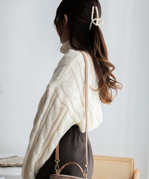 WEGO(ウィゴー)の「WEGO/ケーブルタートルニット(ニット/セーター・レディース・ブラック/アイボリー/パープル・FREE)」の6枚目の写真