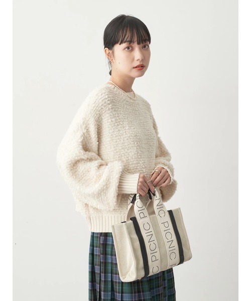 earth music&ecology（アースミュージックアンドエコロジー）の「ボアニットプルオーバー（ニット/セーター・レディース・マスタード/チャコールグレー/アイボリー・FREE）」の21枚目の写真