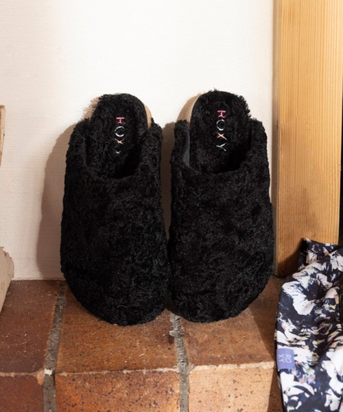 ROXY(ロキシー)の「ALANA MULE/ロキシーもこもこクロックサンダル(サンダル・レディース・ホワイト/ブラック・23cm/24cm/25cm)」の2枚目の写真
