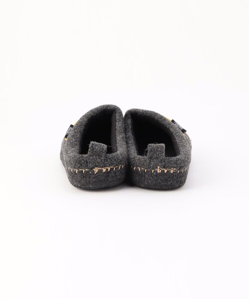 FREAK'S STORE（フリークスストア）の「nuvola/ヌヴォラ ニューウール　スリッパ（ウィメンズ）（ルームシューズ/スリッパ・レディース・ダークグレー/マスタード・ONE SIZE）」の6枚目の写真